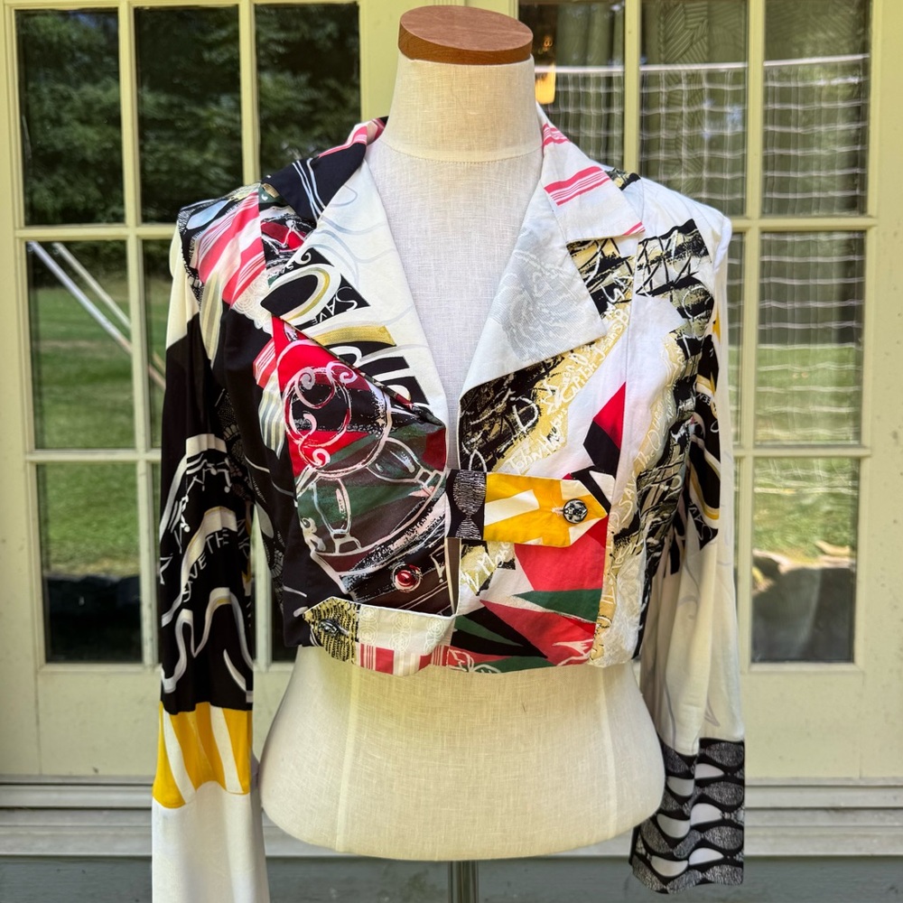 Save The Queen Cropped Abstract Patterned Blazer